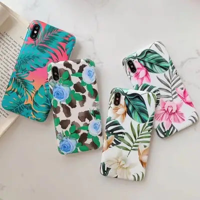 White Botanical Floral Phone Case – Elegant Nature-Inspired Protection